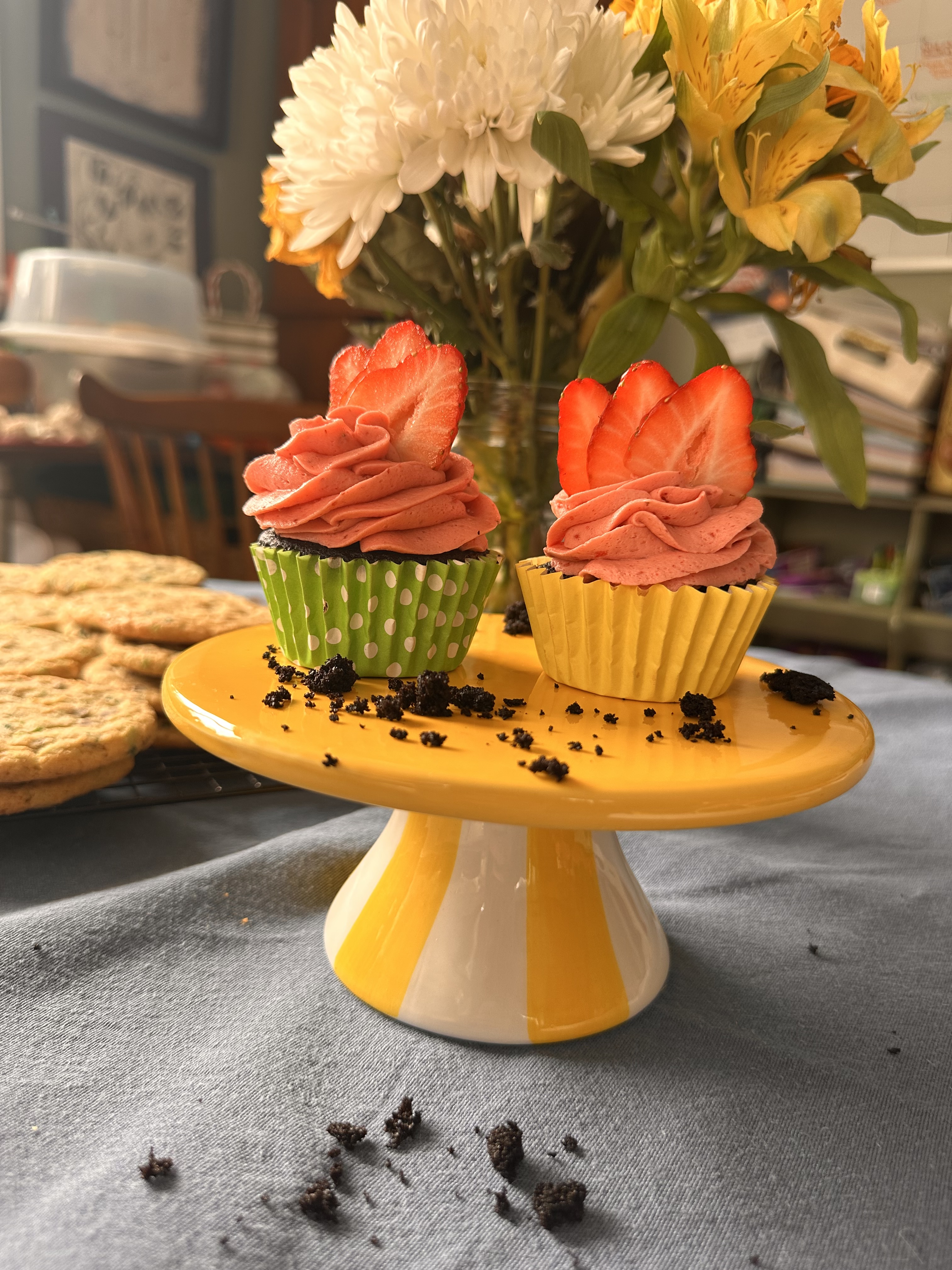 Chocolate Strawberry Cupcakes (recipe only)